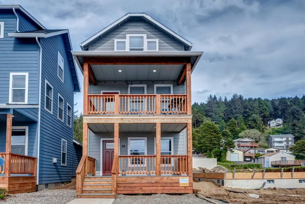New Tri-level With Ocean View And 3 En-suite Bedrooms! *