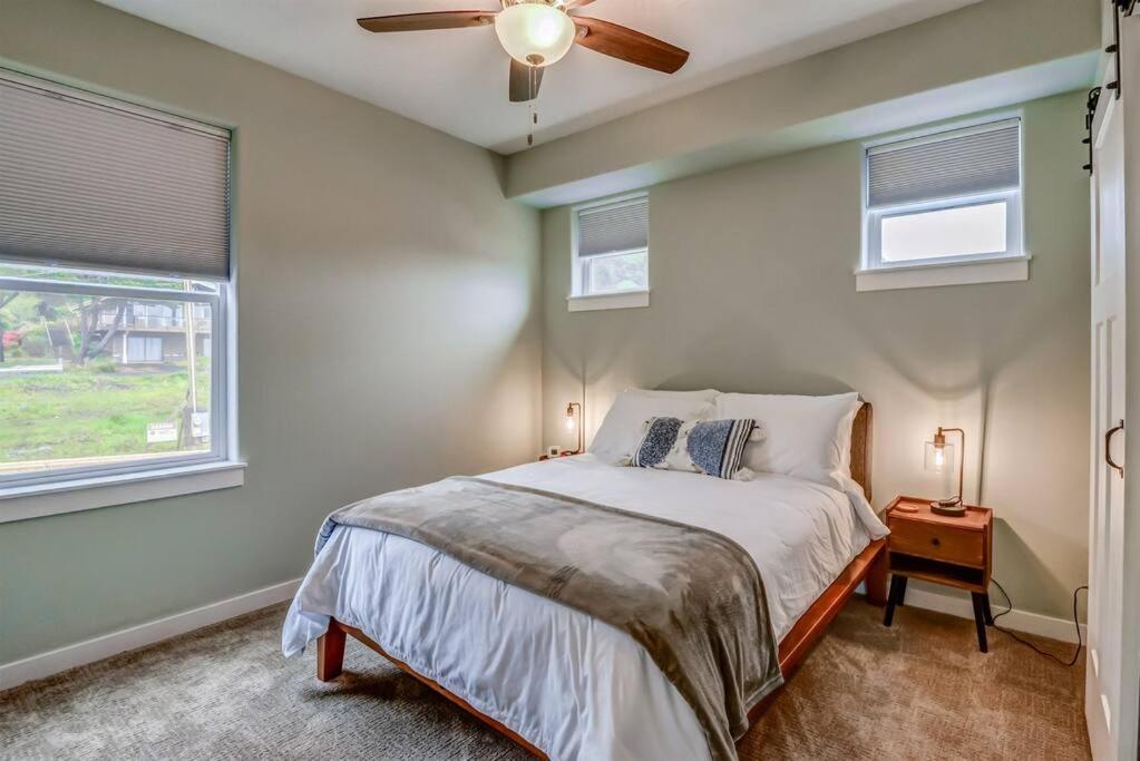 New Tri-level With Ocean View And 3 En-suite Bedrooms! Hébergement de vacances